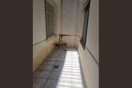 Área externa de casa à venda com 3 quartos, 175m² em Brás de Pina, Rio de Janeiro