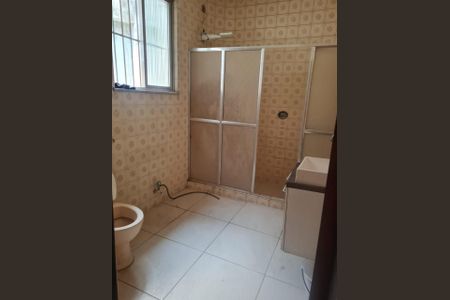 Banheiro de casa à venda com 3 quartos, 175m² em Brás de Pina, Rio de Janeiro