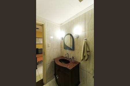 Casa à venda com 160m², 3 quartos e 1 vagaBanheiro da Suíte 2