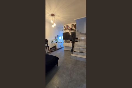 Sala de casa para alugar com 2 quartos, 89m² em Jardim Monte Alegre, Taboão da Serra