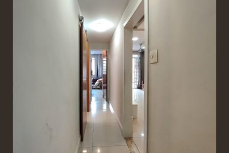 Corredor de apartamento à venda com 3 quartos, 100m² em Tijuca, Rio de Janeiro