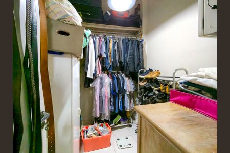 Apartamento à venda com 100m², 3 quartos e sem vagaQuarto de Serviço