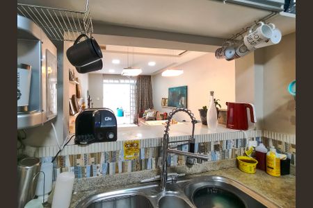 Apartamento à venda com 100m², 3 quartos e sem vagaCozinha