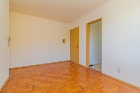 Sala de apartamento para alugar com 1 quarto, 45m² em Teresópolis, Porto Alegre