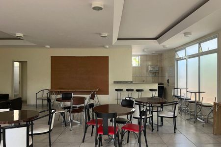 Apartamento à venda com 2 quartos, 55m² em Lapa, São Paulo