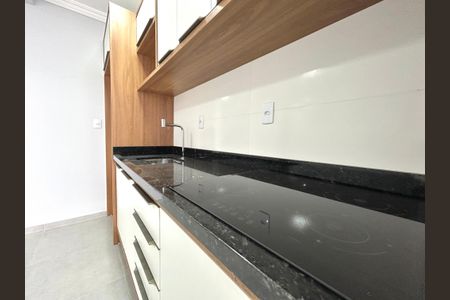 Apartamento para alugar com 80m², 2 quartos e 1 vagaCozinha 