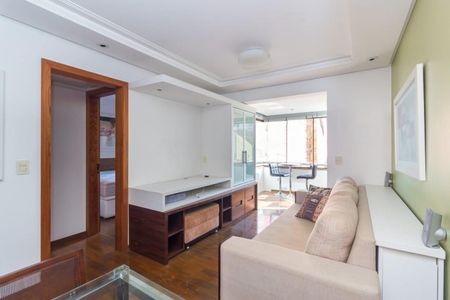 Sala  de apartamento para alugar com 1 quarto, 47m² em Bela Vista, Porto Alegre