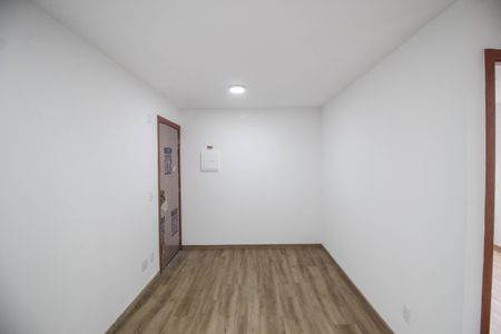 Sala de apartamento para alugar com 2 quartos, 48m² em Jardim Alvorada, Nova Iguaçu
