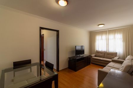 Sala de apartamento para alugar com 3 quartos, 74m² em Vila Inglesa, São Paulo