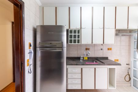 Apartamento para alugar com 74m², 3 quartos e 2 vagasCozinha
