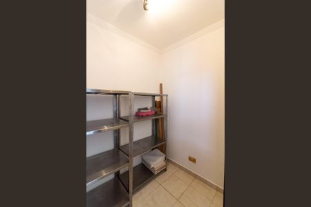 Apartamento para alugar com 74m², 3 quartos e 2 vagasQuarto de Serviço