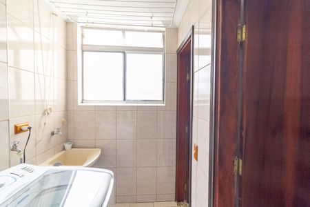 Apartamento para alugar com 74m², 3 quartos e 2 vagasÁrea de Serviço