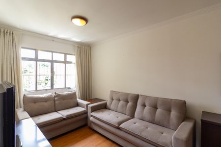 Apartamento para alugar com 74m², 3 quartos e 2 vagasSala