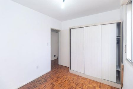 Quarto 1 de apartamento para alugar com 2 quartos, 65m² em Centro Histórico, Porto Alegre