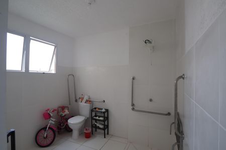 Banheiro de apartamento para alugar com 1 quarto, 42m² em Mato Grande, Canoas