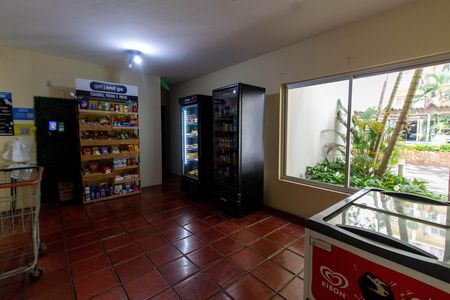 ÁREA COMUM - MINI MERCADO de apartamento à venda com 3 quartos, 86m² em Vila Costa E Silva, Campinas