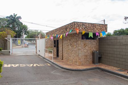 Apartamento para alugar com 86m², 3 quartos e 1 vaga Apartamento para alugar com 86m², 3 quartos e 1 vagaFACHADA