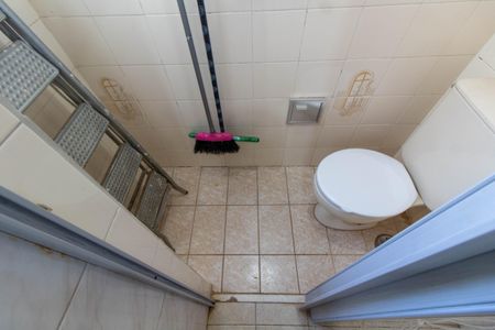 Apartamento para alugar com 86m², 3 quartos e 1 vaga Apartamento para alugar com 86m², 3 quartos e 1 vagaBANHEIRO DA ÁREA DE SERVIÇO