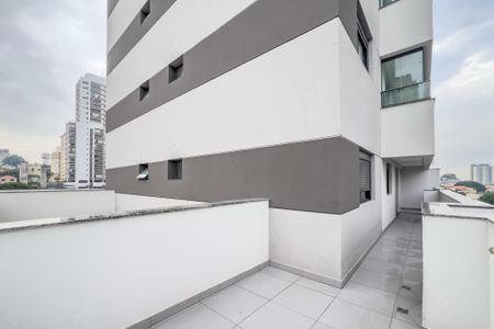 Apartamento para alugar com 86m², 2 quartos e 1 vagaVaranda