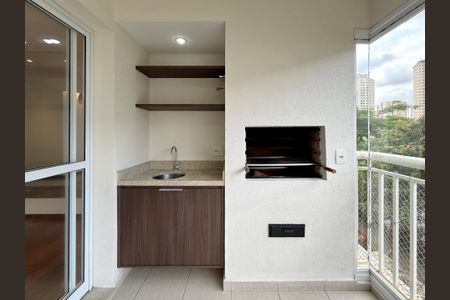 Apartamento para alugar com 123m², 3 quartos e 2 vagasVaranda