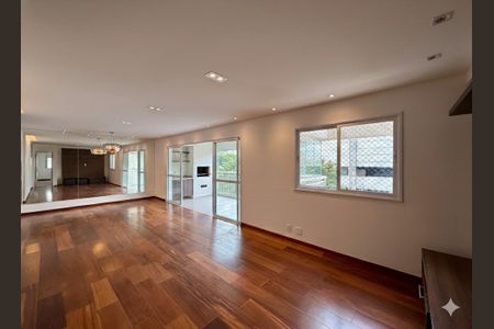 Apartamento para alugar com 123m², 3 quartos e 2 vagasSala