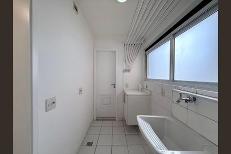 Apartamento para alugar com 123m², 3 quartos e 2 vagasÁrea de Serviço