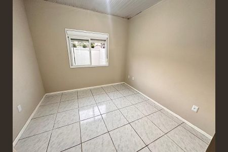 Quarto de casa à venda com 2 quartos, 70m² em Olaria, Canoas