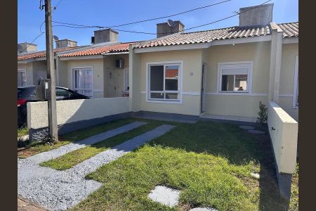 Casa à venda com 70m², 2 quartos e 1 vagaFachada