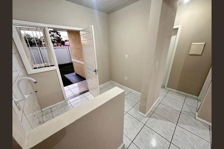 Cozinha de casa à venda com 2 quartos, 70m² em Olaria, Canoas