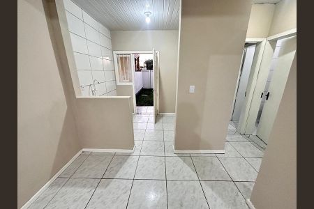 Sala de casa à venda com 2 quartos, 70m² em Olaria, Canoas