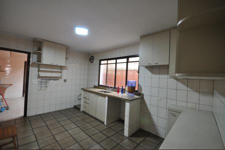 Casa à venda com 150m², 3 quartos e 3 vagasCozinha