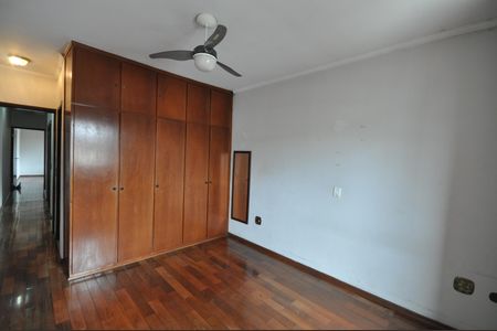 Casa à venda com 150m², 3 quartos e 3 vagasQuarto Suíte