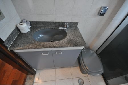 Casa à venda com 150m², 3 quartos e 3 vagasBanheiro do Quarto Suíte