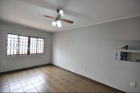Casa à venda com 150m², 3 quartos e 3 vagasSala