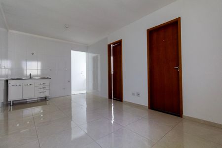Sala e Cozinha de apartamento para alugar com 2 quartos, 40m² em Vila Ré, São Paulo