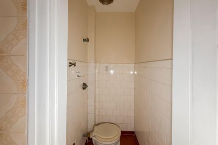 Apartamento à venda com 98m², 2 quartos e sem vagaBanheiro de Serviço