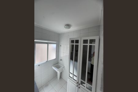 Apartamento para alugar com 75m², 3 quartos e 2 vagasÁrea de serviço