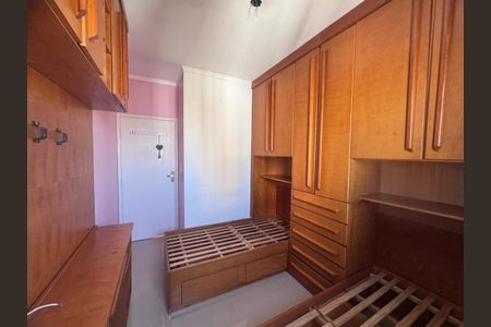 Apartamento para alugar com 75m², 3 quartos e 2 vagasQuarto