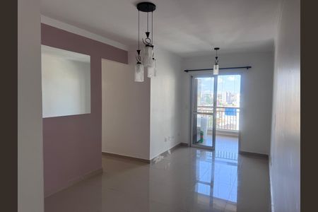 Sala de apartamento para alugar com 3 quartos, 75m² em Vila Osasco, Osasco