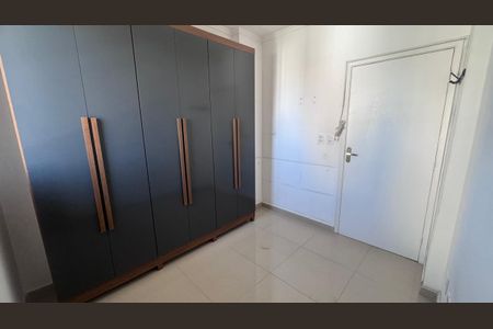 Apartamento para alugar com 75m², 3 quartos e 2 vagasQuarto
