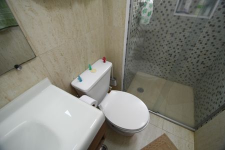 Apartamento para alugar com 52m², 2 quartos e sem vagaBanheiro