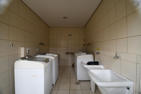 Apartamento para alugar com 52m², 2 quartos e sem vagaLavanderia