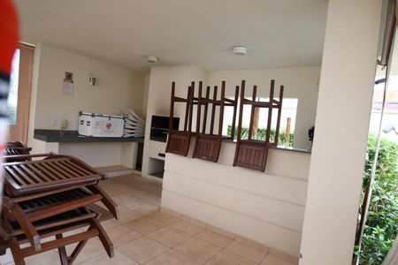 Apartamento para alugar com 52m², 2 quartos e sem vagaÁrea comum - Churrasqueira