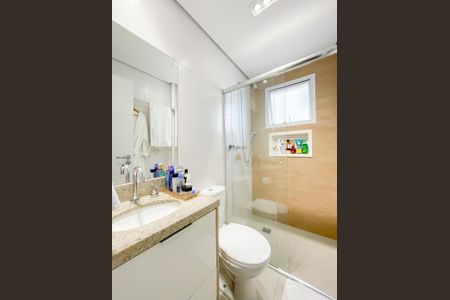 Apartamento à venda com 76m², 2 quartos e 2 vagasBanheiro da Suíte