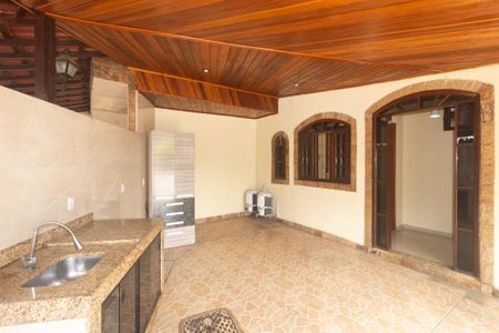 Casa para alugar com 90m², 3 quartos e 1 vagaVaranda