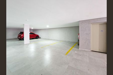 Apartamento à venda com 100m², 2 quartos e 2 vagas Apartamento à venda com 100m², 2 quartos e 2 vagasArea Comum - Garagem