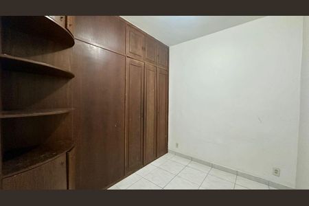 Quarto  de apartamento para alugar com 3 quartos, 68m² em Lagoinha, Belo Horizonte