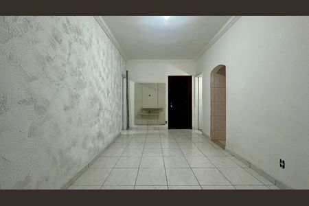 Sala  de apartamento para alugar com 3 quartos, 68m² em Lagoinha, Belo Horizonte