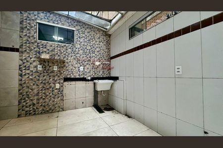 Apartamento para alugar com 68m², 3 quartos e sem vaga Apartamento para alugar com 68m², 3 quartos e sem vagaÁrea de serviço