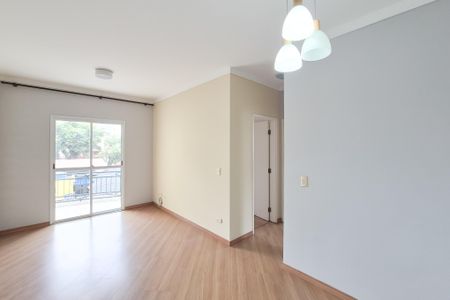 Apartamento para alugar com 65m², 2 quartos e 1 vagaSala